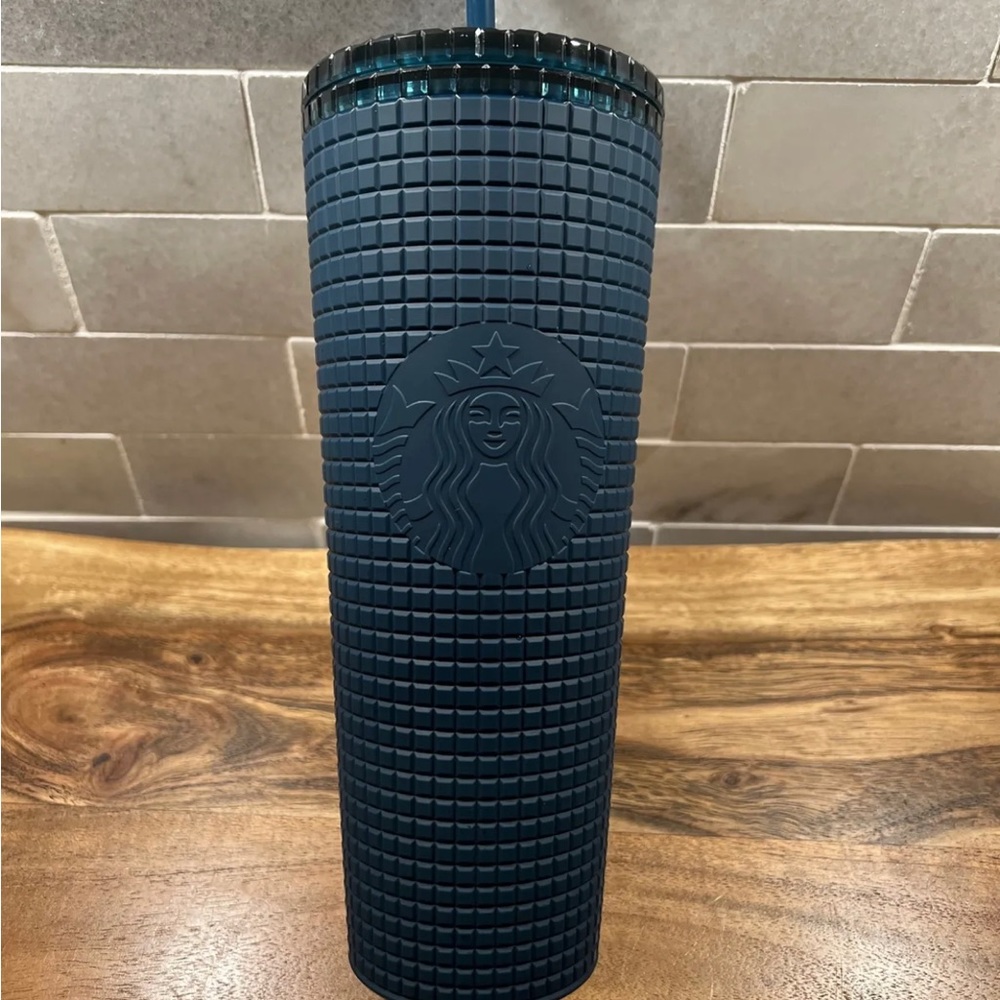Starbucks 2023 ‘Subzero Soft Touch Grid’ Blue Venti Tumbler